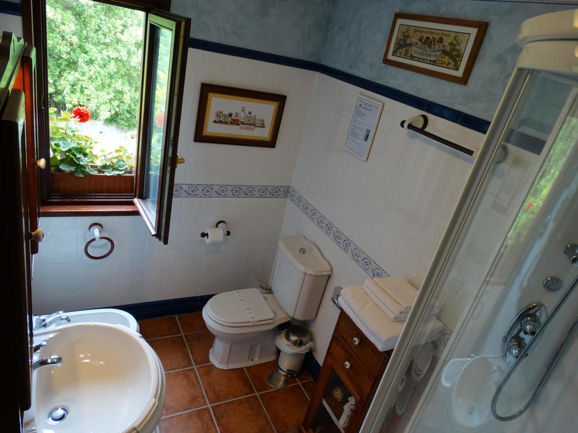 Gasthaus El Corral Del Acebo Nueva De Llanes Zimmer foto
